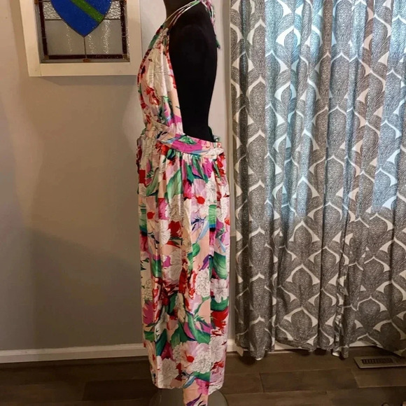 America & Beyond Hawaiian print halter dress - Picture 3 of 12